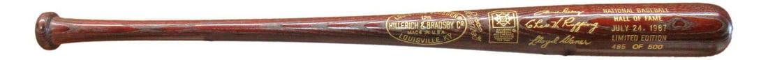 1967 Louisville Slugger Hall Of Fame Bat 34 Inch Branch Rickey: 1967 Louisville Slugger Hall Of Fame Bat 34 Inch Branch Rickey Celebrate baseball history with this 1967 Hall of Fame Commemorative Baseball Bat, measuring 34 inches. This authentic Louisville Slugger