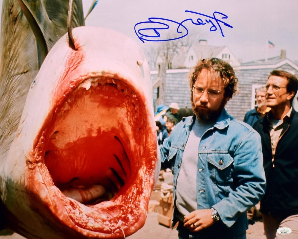 Richard Dreyfuss Signed Jaws 16x20 Shark Photo JSA Authentication (1 of 5)
