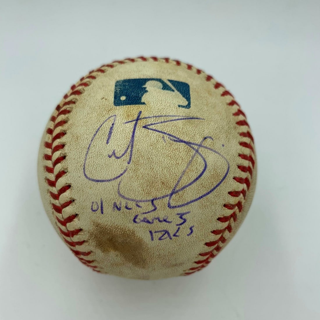 Curt Schilling Signed Inscribed 2001 NLCS Game Used Baseball Steiner COA: Curt Schilling Signed Inscribed 2001 NLCS Game Used Baseball Steiner COA This is a Curt Schilling signed and inscribed 2001 NLCS Game 3 game-used baseball, authenticated by Steiner Sports and MLB. The