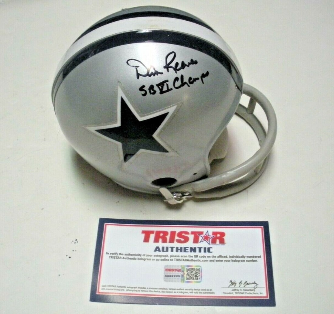 Dan Reeves Dallas Cowboys Super Bowl VI Signed Mini Helmet Riddell COA: Dan Reeves Dallas Cowboys Super Bowl VI Signed Mini Helmet Riddell COA This collectible mini helmet features the signature of Dan Reeves, commemorating his achievements with the Dallas Cowboys as Supe