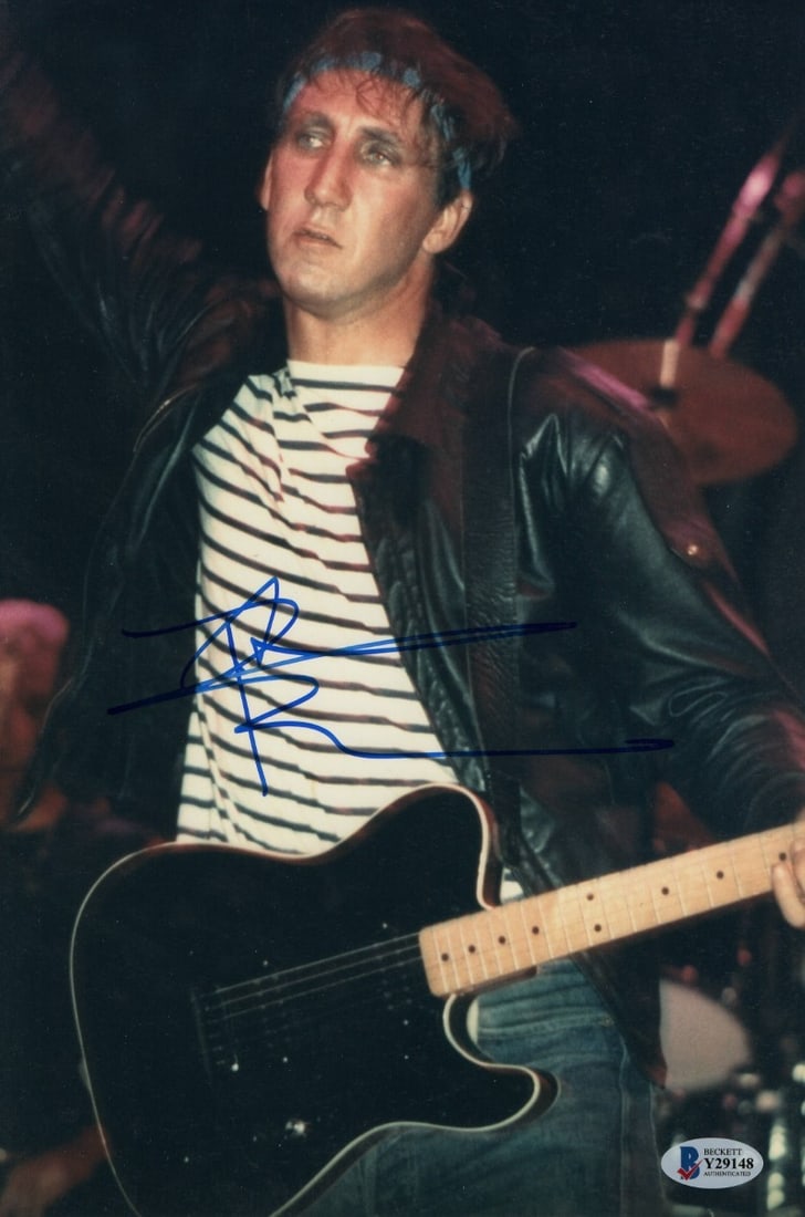 Pete Townshend Autographed 8x12 Photo The Who JSA Certified: Pete Townshend Autographed 8x12 Photo The Who JSA Certified This is an original 8x12 photograph of Pete Townshend, the iconic guitarist of The Who, featuring his authentic signature. The autograph has