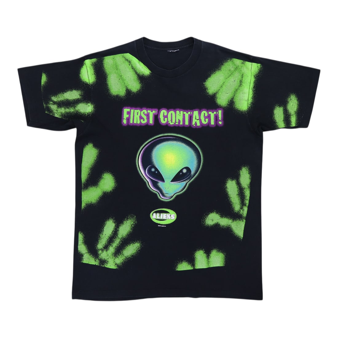 Vintage 1997 Aliens First Contact Glow All Over Print Cotton T-Shirt: Vintage 1997 Aliens First Contact Glow All Over Print Cotton T-Shirt This is an original vintage 1997 "Aliens First Contact" all over print shirt featuring glow-in-the-dark graphics on both the front