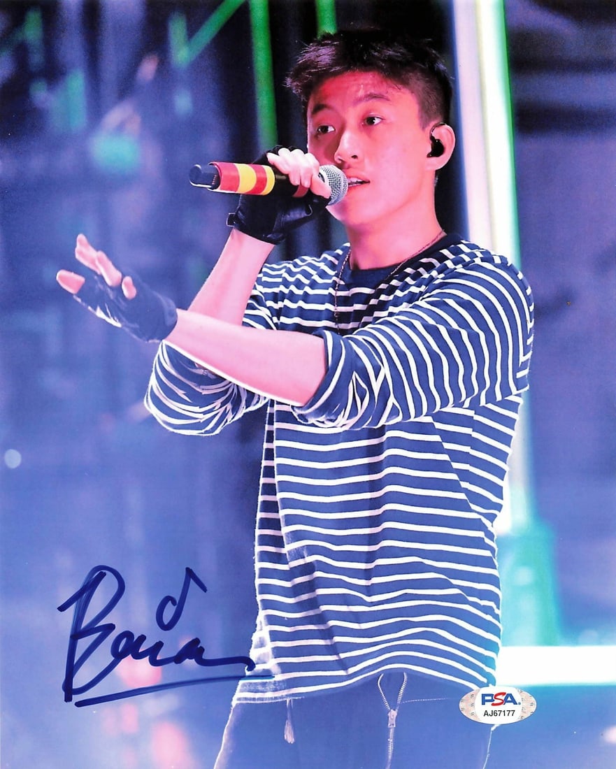 RICH CHIGGA Signed 8x10 Photo PSA/DNA Authenticated: RICH CHIGGA Signed 8x10 Photo PSA/DNA Authenticated This is a professionally printed 8x10 photograph autographed by Rich Chigga, a talented singer. The signature has been authenticated by PSA/DNA, ens