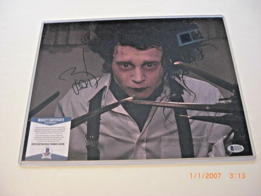 Johnny Depp Signed 11x14 Edward Scissorhands Photo Beckett COA (1 of 1)