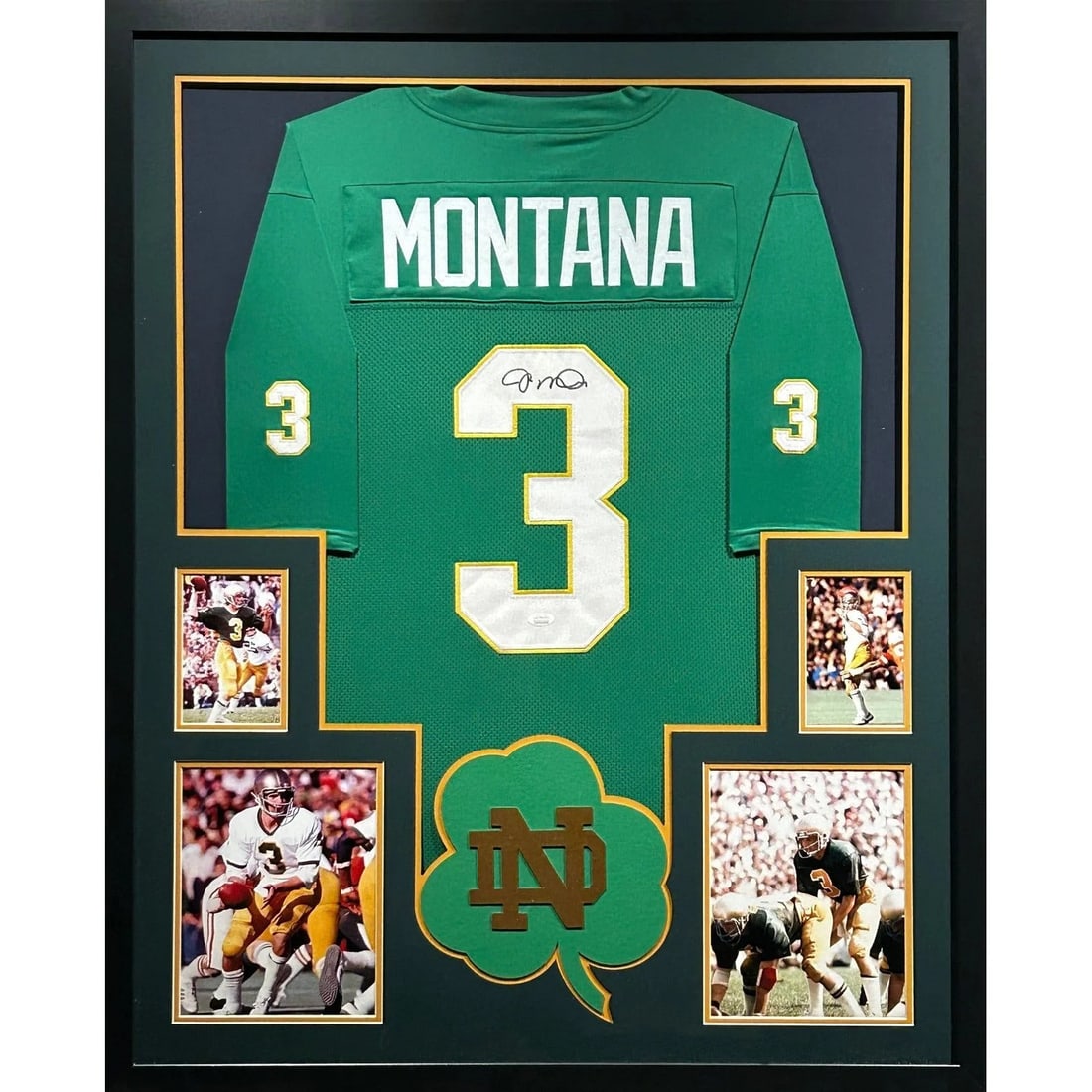Joe Montana Autographed Framed Jersey with JSA COA Notre Dame: Joe Montana Autographed Framed Jersey with JSA COA Notre Dame Celebrate the legacy of Joe Montana with this stunning framed autographed jersey. This piece features a meticulously crafted frame that hi