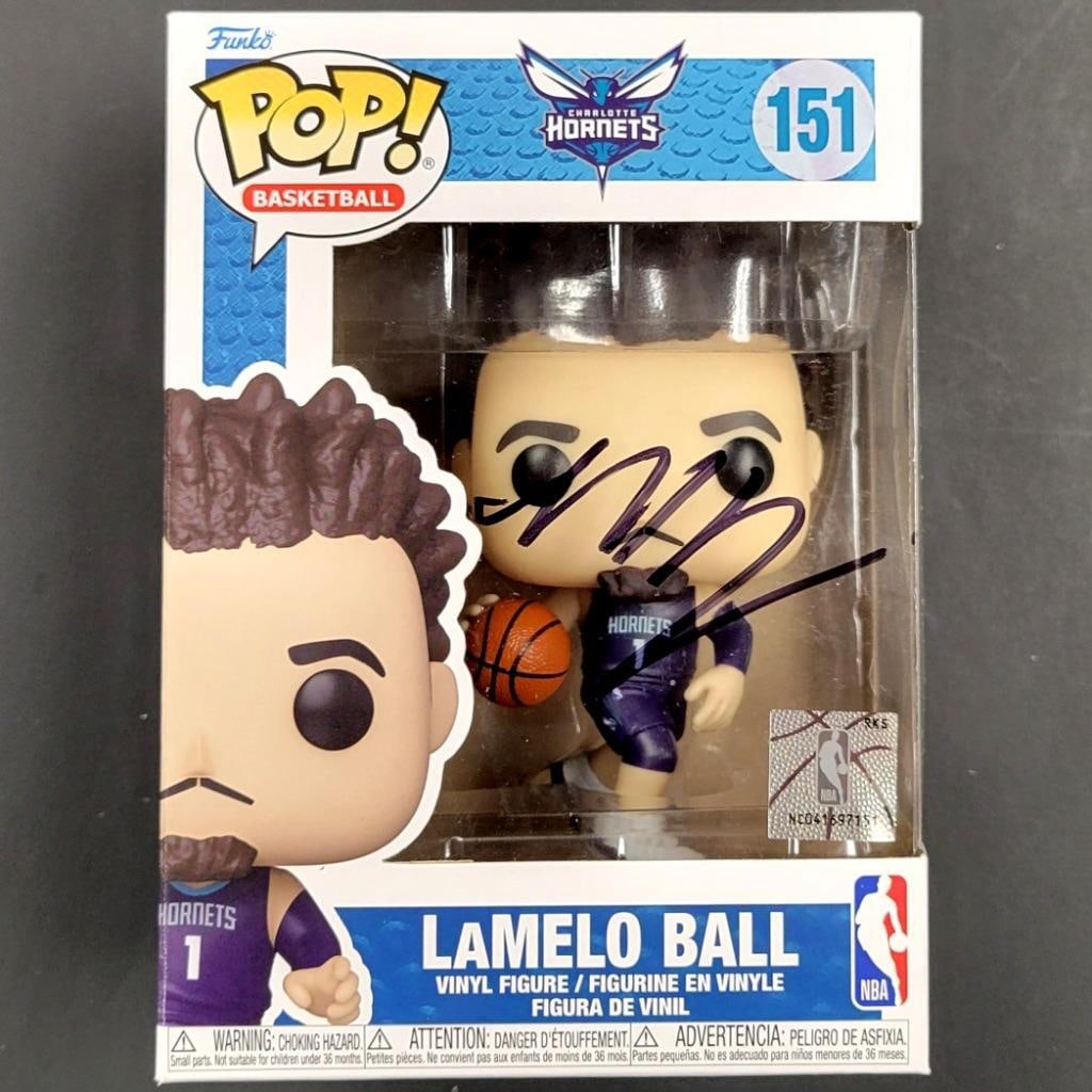 LaMelo Ball Signed Funko Pop Charlotte Hornets Beckett BAS COA: LaMelo Ball Signed Funko Pop Charlotte Hornets Beckett BAS COA This Charlotte Hornets Funko Pop! figure features the autograph of NBA player LaMelo Ball, authenticated by Beckett Authentication Servic