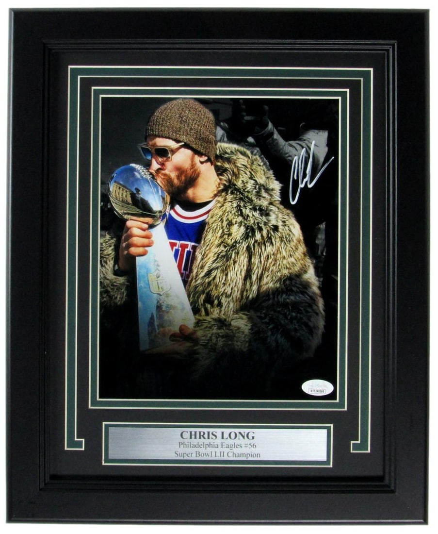 Chris Long Signed Framed 8x10 Photo Philadelphia Eagles JSA Certified: Chris Long Signed Framed 8x10 Photo Philadelphia Eagles JSA Certified Celebrate a moment in NFL history with this Chris Long signed Philadelphia Eagles 8x10 photo. This original photograph is beautifu