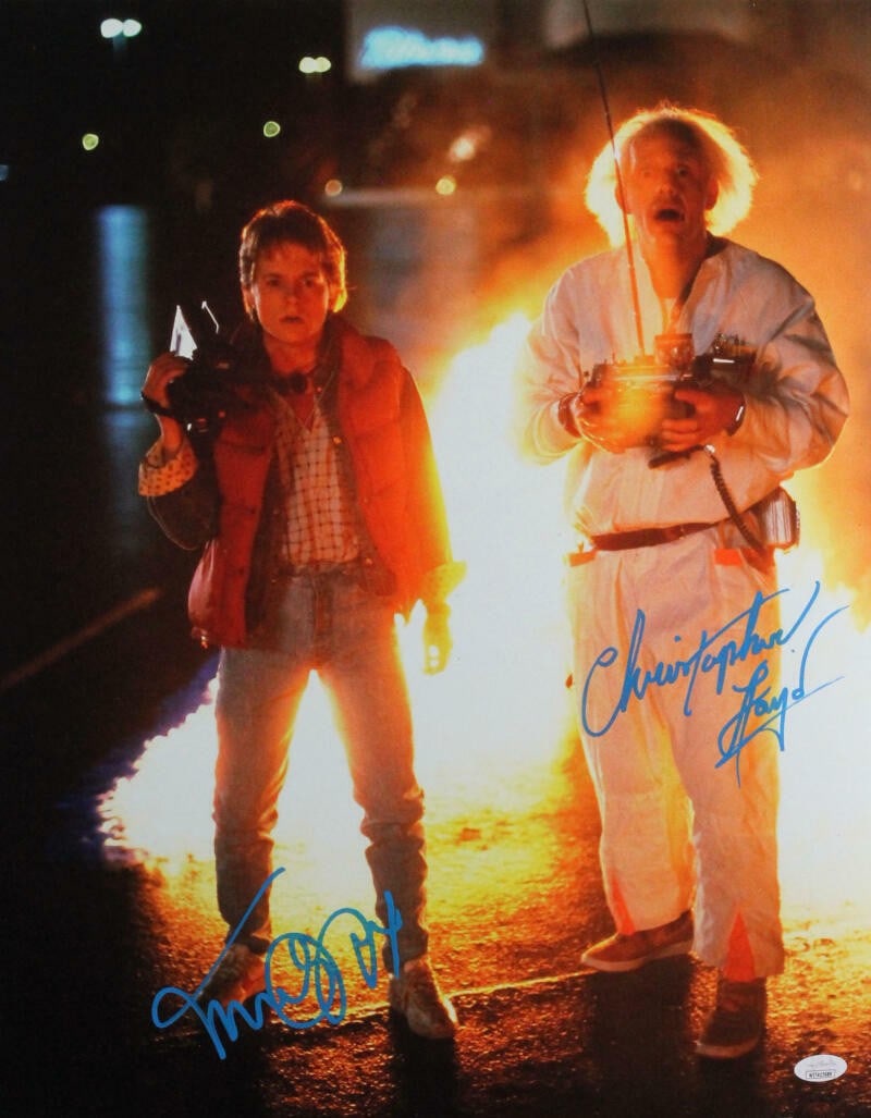 Christopher Lloyd MJ Fox Signed Back to the Future 16x20 Photo JSA Authentic: Christopher Lloyd MJ Fox Signed Back to the Future 16x20 Photo JSA Authentic Relive the iconic moments from the classic film 'Back to the Future' with this stunning 16x20 photograph signed by Christop