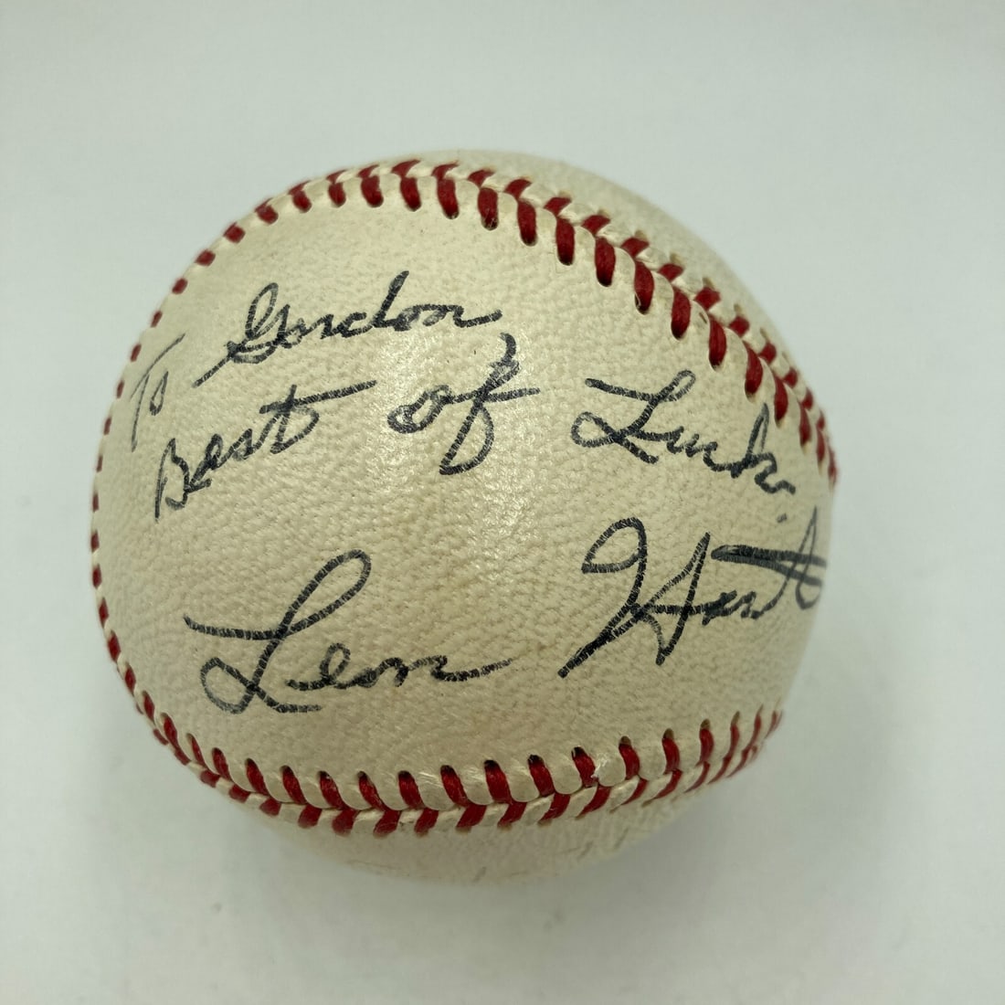 Leon Hart Signed American League Baseball Heisman Winner JSA Certified: Leon Hart Signed American League Baseball Heisman Winner JSA Certified This vintage American League baseball is signed by Leon Hart, a distinguished Heisman Trophy winner. The ball is authenticated by