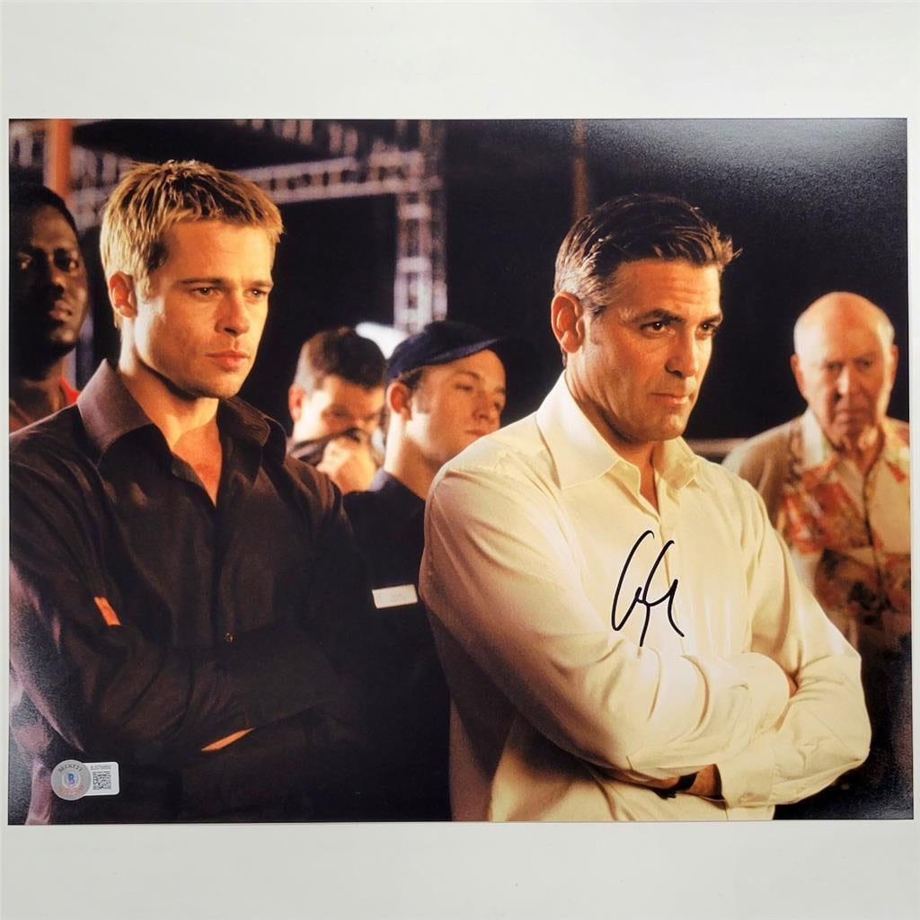 George Clooney Signed Ocean's Eleven 11x14 Photo Beckett Authenticated (1 of 3)