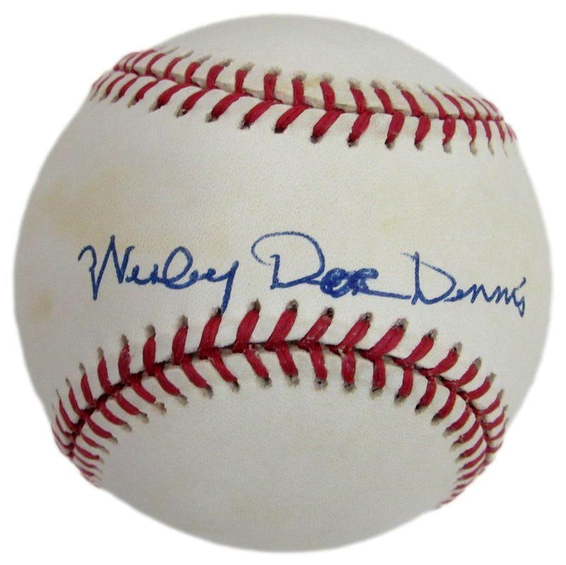 Wesley Doc Dennis Signed ONL Baseball Philadelphia Stars PSA/DNA: Wesley Doc Dennis Signed ONL Baseball Philadelphia Stars PSA/DNA This is a signed ONL baseball by Wesley "Doc" Dennis, a notable player from the Negro League's Philadelphia Stars, active from 1942 to