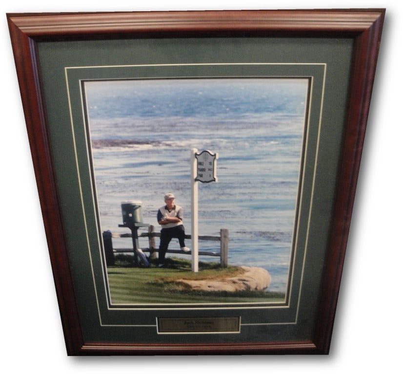 Jack Nicklaus 16x20 Framed Photo 2000 US Open Upper Deck Authenticated: Jack Nicklaus 16x20 Framed Photo 2000 US Open Upper Deck Authenticated Celebrate the legacy of golf legend Jack Nicklaus with this stunning 16x20 custom framed photo capturing the iconic 18th hole fro