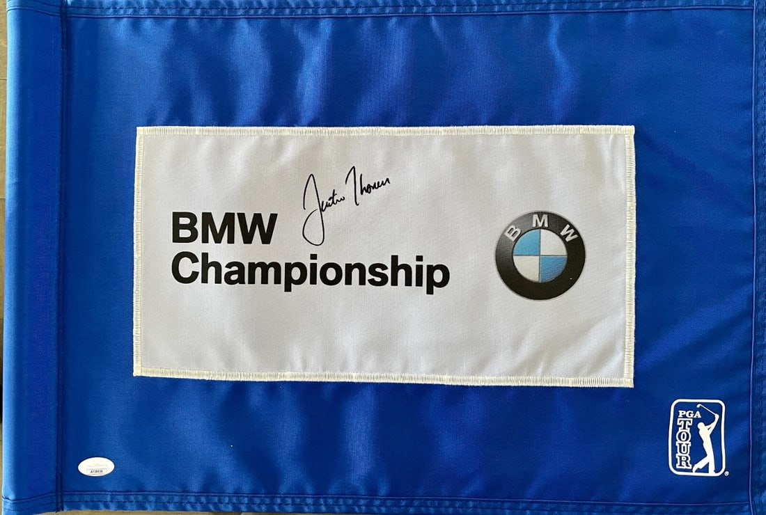 Justin Thomas Signed BMW Championship Pin Flag JSA AF18939: Justin Thomas Signed BMW Championship Pin Flag JSA AF18939 This official BMW Championship Tournament pin flag is a remarkable collectible item signed by professional golfer Justin Thomas. The signatur