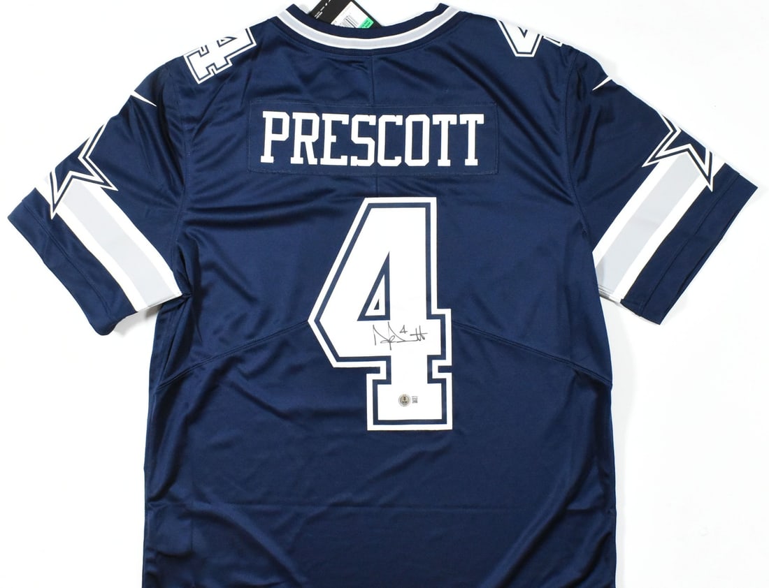 Dak Prescott Signed Dallas Cowboys Nike Limited Jersey Beckett Holo: Dak Prescott Signed Dallas Cowboys Nike Limited Jersey Beckett Holo This is an original Dak Prescott autographed Dallas Cowboys Nike Limited Vapor jersey, perfect for any football fan. Made for authen
