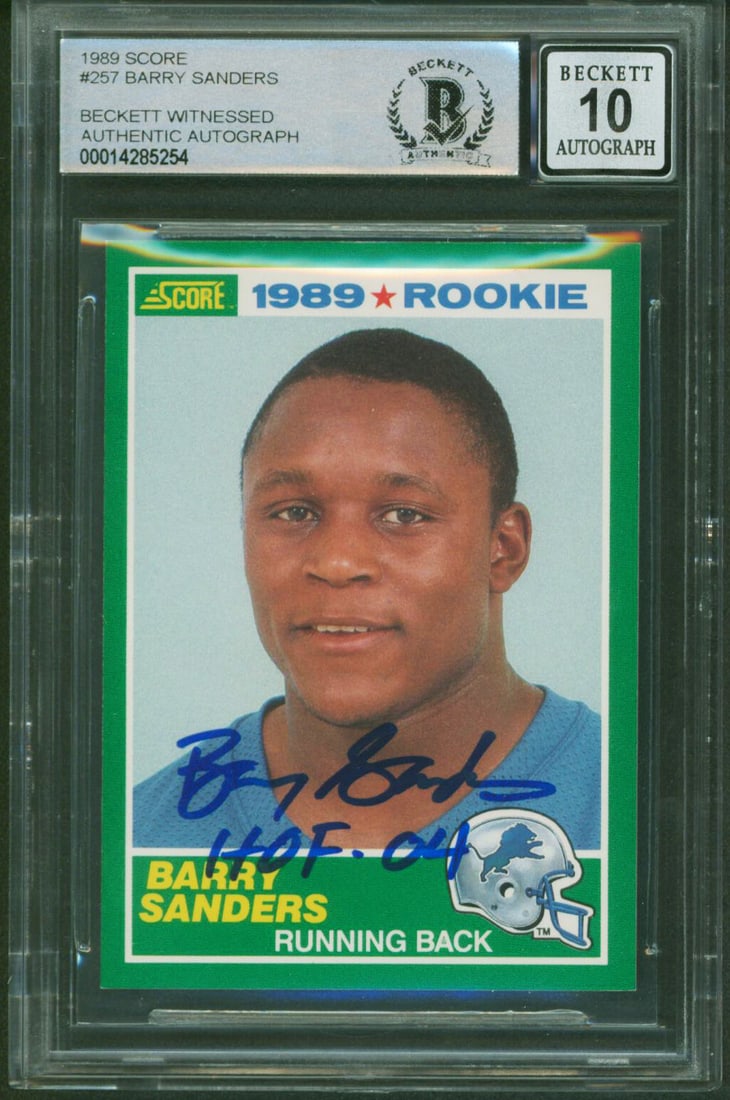 Barry Sanders Autographed 1989 Score Rookie Card HOF 04 Gem Mint 10 Beckett: Barry Sanders Autographed 1989 Score Rookie Card HOF 04 Gem Mint 10 Beckett This 1989 Score #257 Rookie Card features a Gem Mint 10 grade and is personally signed by NFL legend Barry Sanders, who has