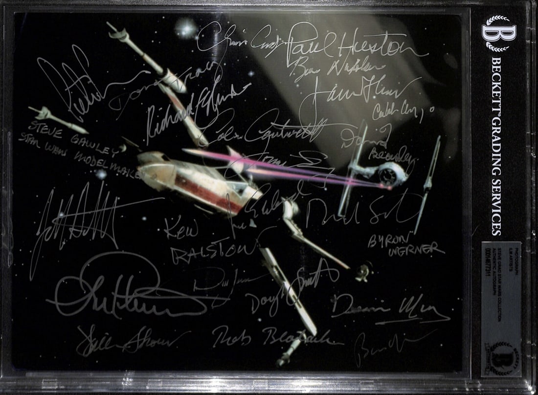 ILM X-Wing 24 Signatures Autographed 8x10 Photo Beckett Authenticated: ILM X-Wing 24 Signatures Autographed 8x10 Photo Beckett Authenticated This stunning autographed 8x10 color photograph features the signatures of 24 key individuals behind the concept and creation of t