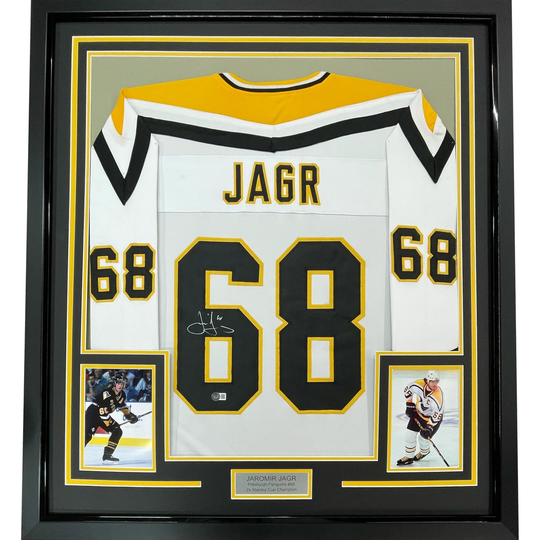 Framed Jaromir Jagr Signed Jersey with JSA COA Pittsburgh Penguins: Framed Jaromir Jagr Signed Jersey with JSA COA Pittsburgh Penguins This professionally framed and matted piece features an autographed Pittsburgh Penguins white jersey signed by the legendary Jaromir