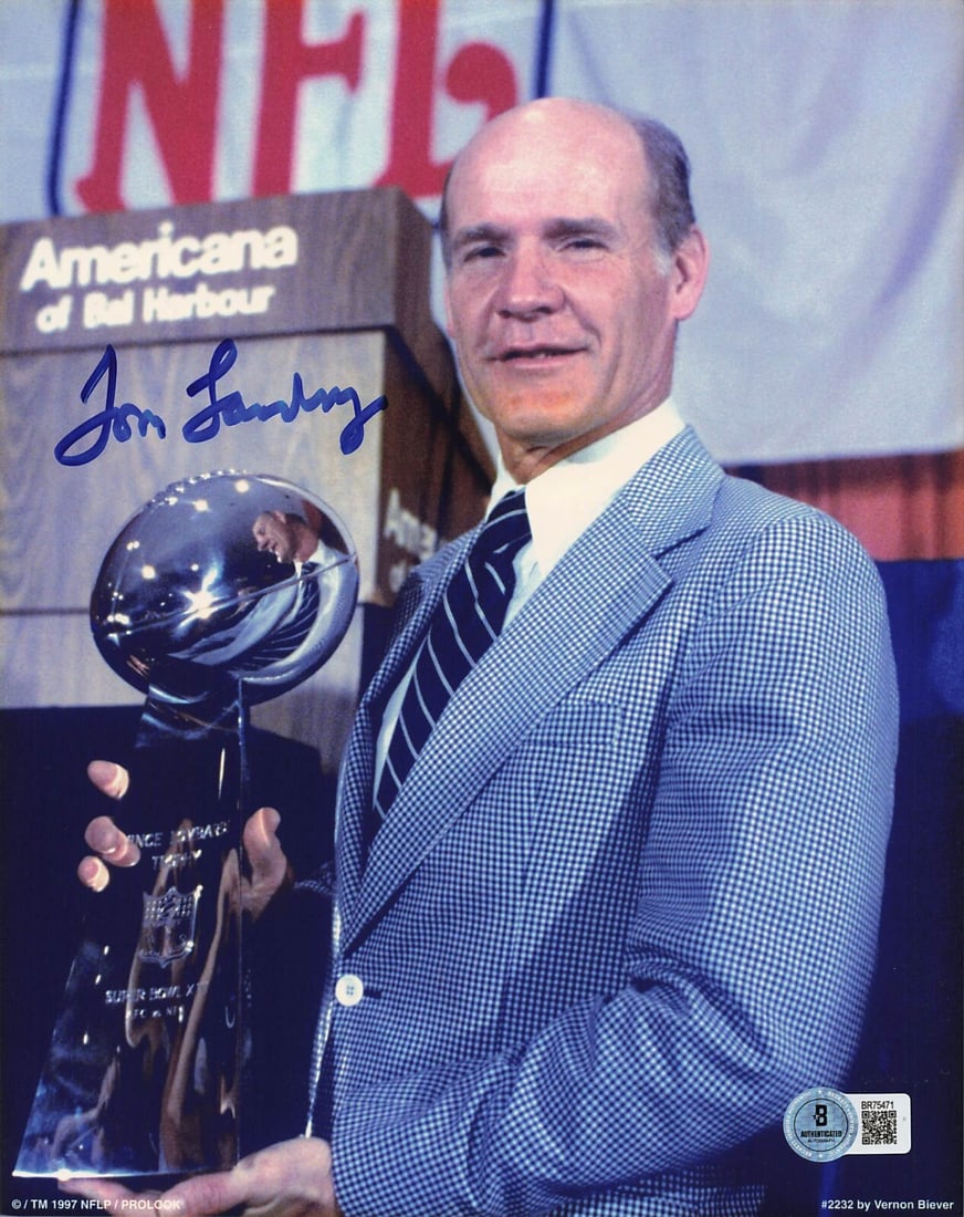 Tom Landry Signed 8x10 Photo Dallas Cowboys BAS Authenticated: Tom Landry Signed 8x10 Photo Dallas Cowboys BAS Authenticated This is an original 8x10 color photograph of Tom Landry, the legendary coach of the Dallas Cowboys, featuring his authentic signature. The