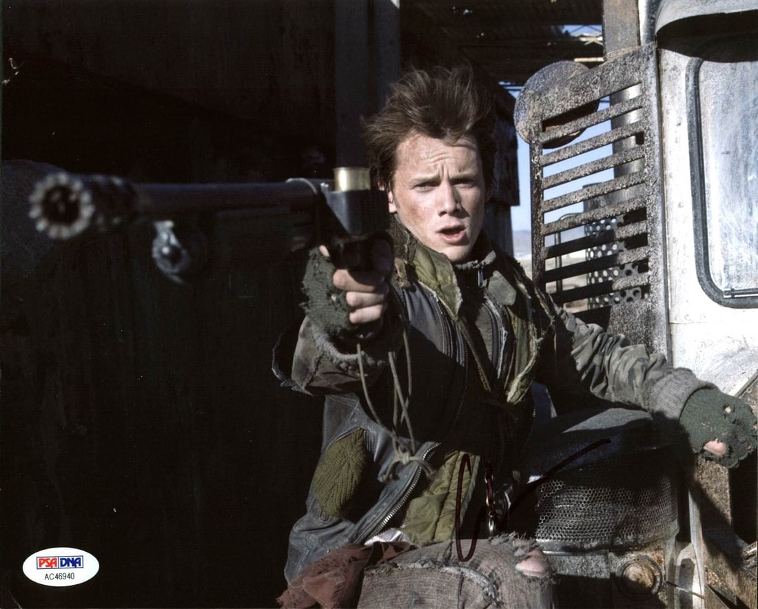 Authentic Anton Yelchin Signed 8X10 Photo Terminator Salvation PSA/DNA: Authentic Anton Yelchin Signed 8X10 Photo Terminator Salvation PSA/DNA This authentic signed 8x10 photo features the late actor Anton Yelchin, known for his role in 'Terminator: Salvation.' The photog