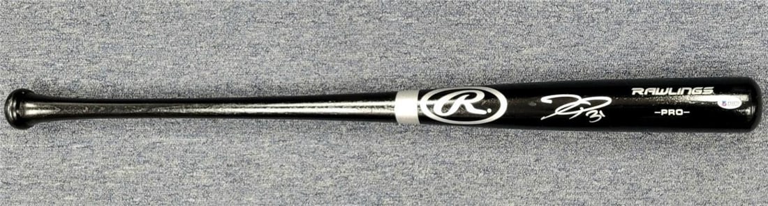 Joc Pederson Autographed Black Rawlings Pro Model Bat MLB Authenticated: Joc Pederson Autographed Black Rawlings Pro Model Bat MLB Authenticated This is an original Joc Pederson signed black Rawlings Pro Model bat, authenticated by Major League Baseball. The bat features P