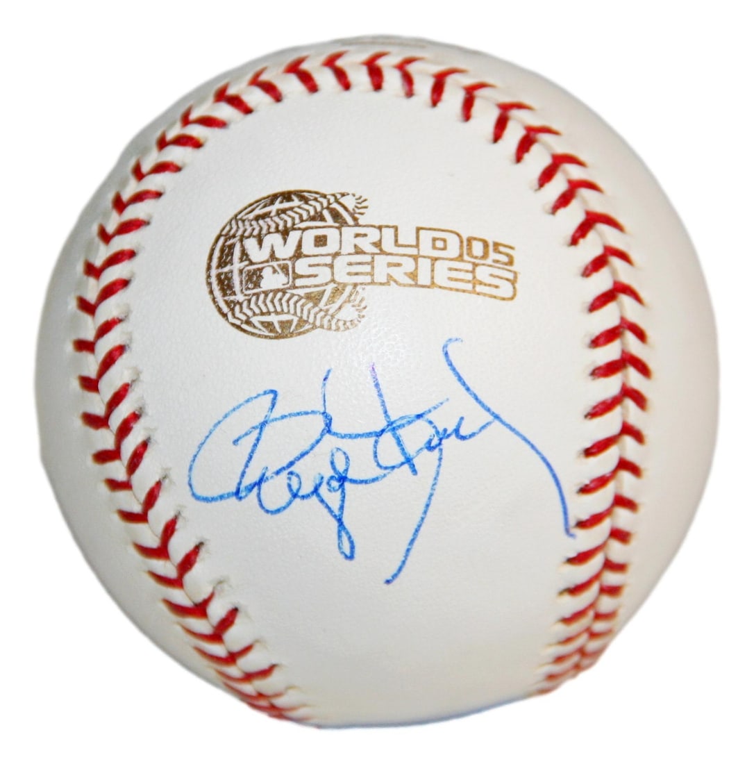 Roger Clemens Autographed 2005 World Series Baseball Astros PSA DNA: Roger Clemens Autographed 2005 World Series Baseball Astros PSA DNA This is an official 2005 World Series baseball signed by legendary pitcher Roger Clemens. The ball is authenticated by Professional