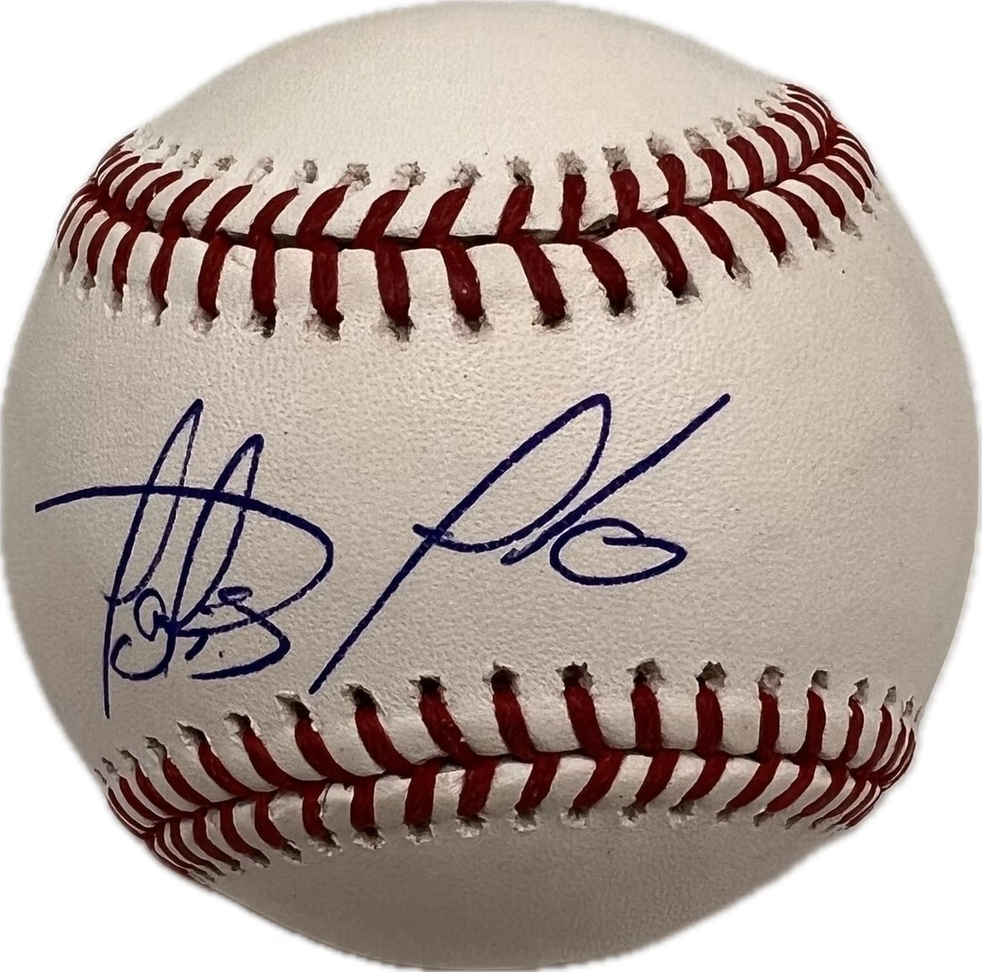 Fernando Tatis Jr. Autographed Baseball PSA/DNA San Diego Padres: Fernando Tatis Jr. Autographed Baseball PSA/DNA San Diego Padres This is an original Rawlings Major League Baseball autographed by Fernando Tatis Jr., the talented player of the San Diego Padres. The