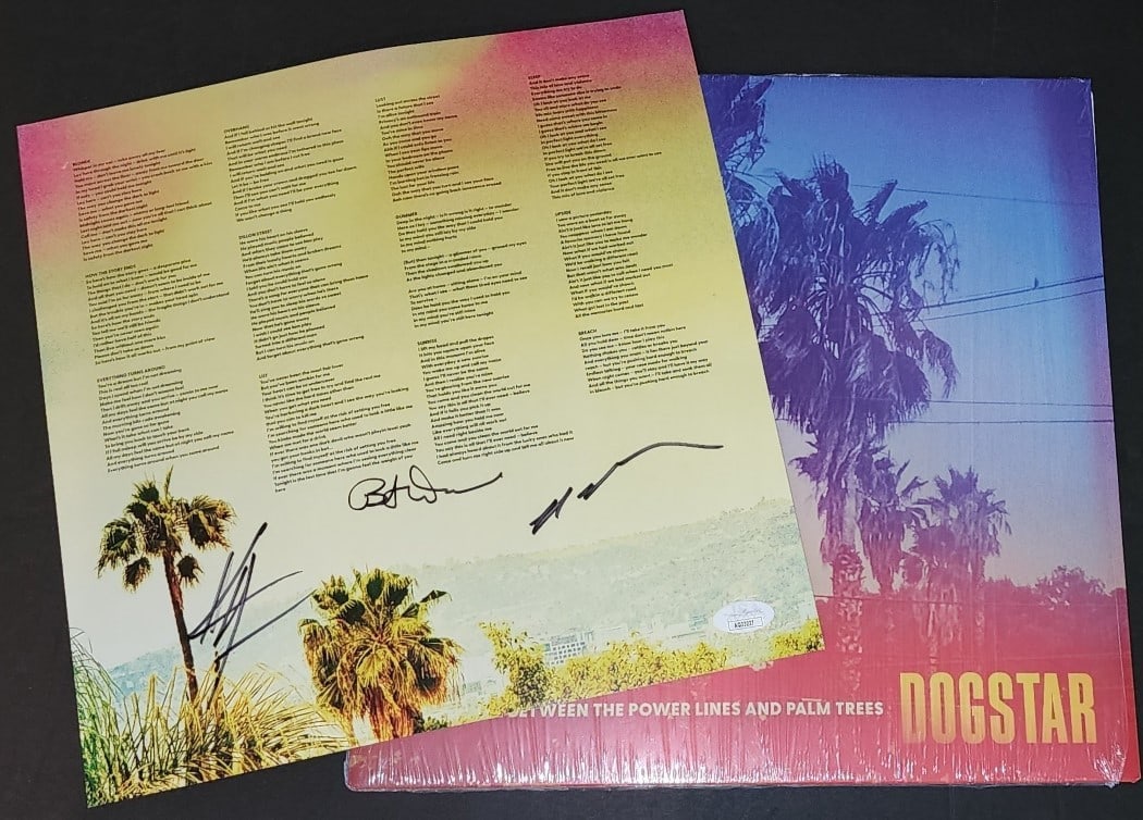 Dogstar Signed Album Insert Keanu Reeves JSA Authenticated 12x12: Dogstar Signed Album Insert Keanu Reeves JSA Authenticated 12x12 Celebrate a piece of music history with this Dogstar Band autographed album insert featuring signatures from Keanu Reeves, Bret Domrose