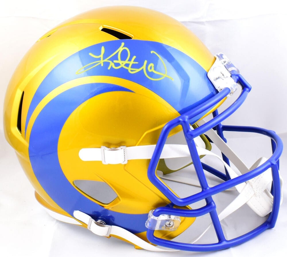 Kurt Warner Signed St. Louis Rams Flash Speed Helmet Beckett Authenticated: Kurt Warner Signed St. Louis Rams Flash Speed Helmet Beckett Authenticated Celebrate the legacy of Kurt Warner with this autographed St. Louis Rams full-size Flash Speed helmet. This original item fea