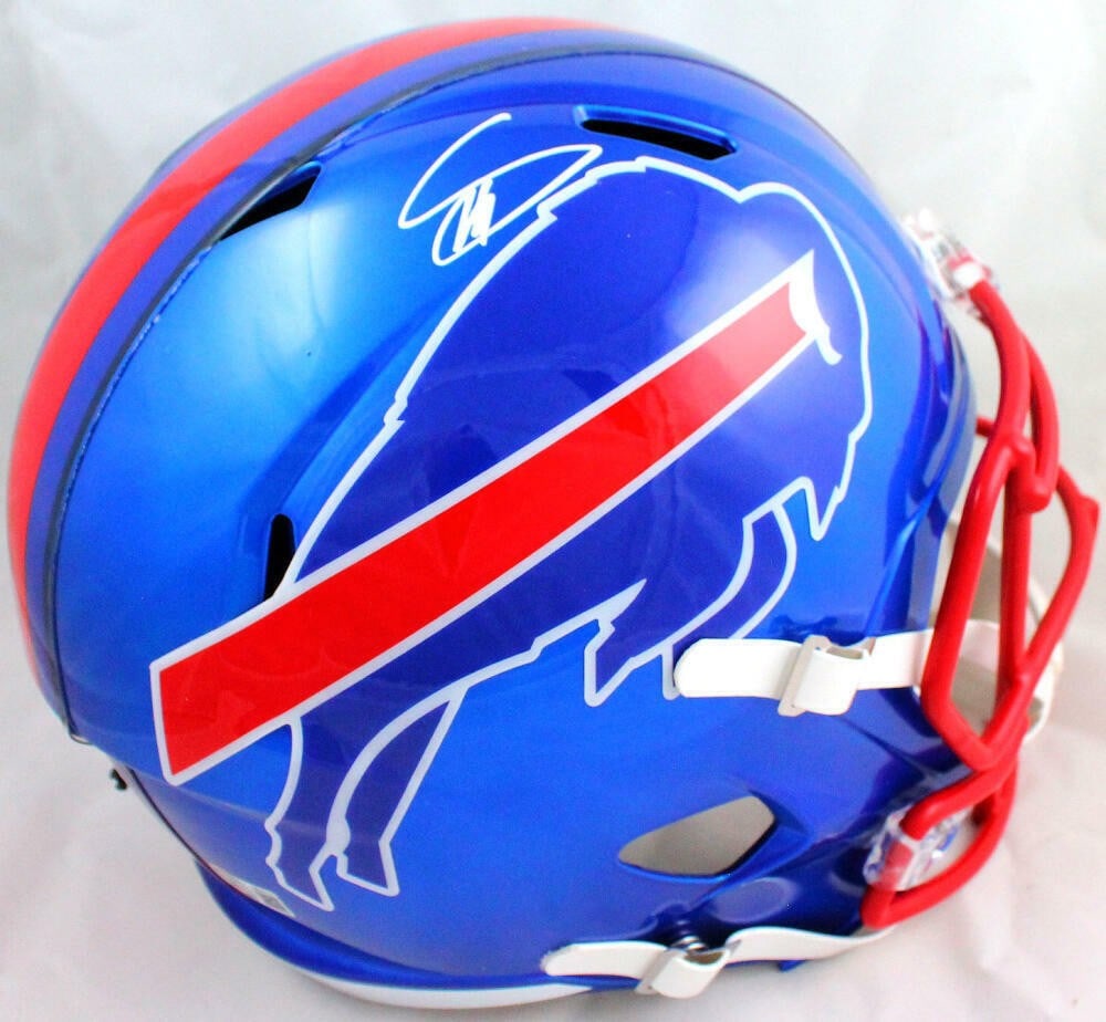 Stefon Diggs Autographed Buffalo Bills Flash Speed Helmet Beckett Authenticated: Stefon Diggs Autographed Buffalo Bills Flash Speed Helmet Beckett Authenticated This full-size flash speed helmet is autographed by Stefon Diggs, the dynamic wide receiver for the Buffalo Bills. The h