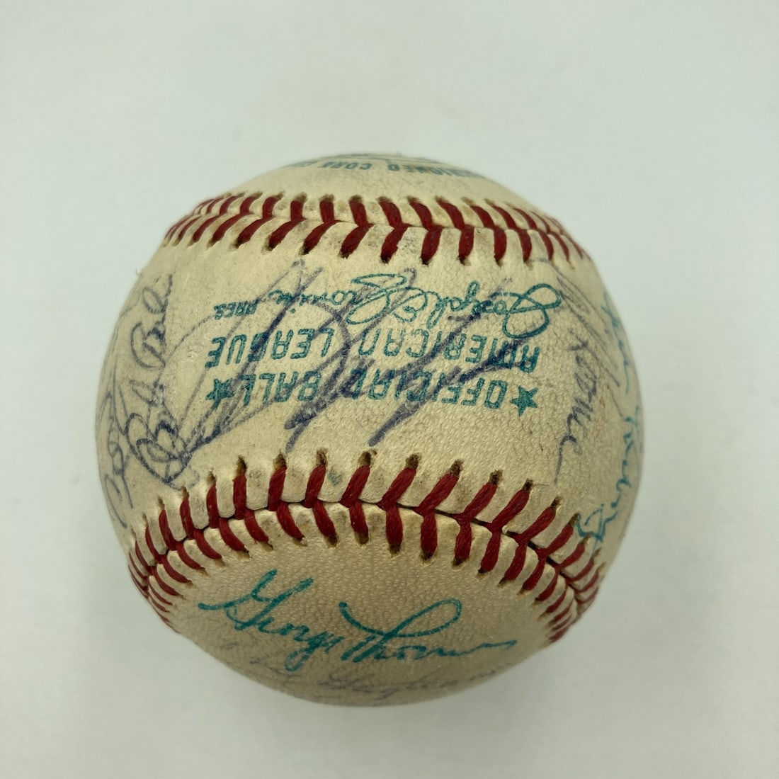1971 Boston Red Sox Team Signed Baseball Carl Yastrzemski JSA COA: 1971 Boston Red Sox Team Signed Baseball Carl Yastrzemski JSA COA Celebrate the legacy of baseball with this original 1971 Boston Red Sox Team Signed American League Baseball, featuring the autograph