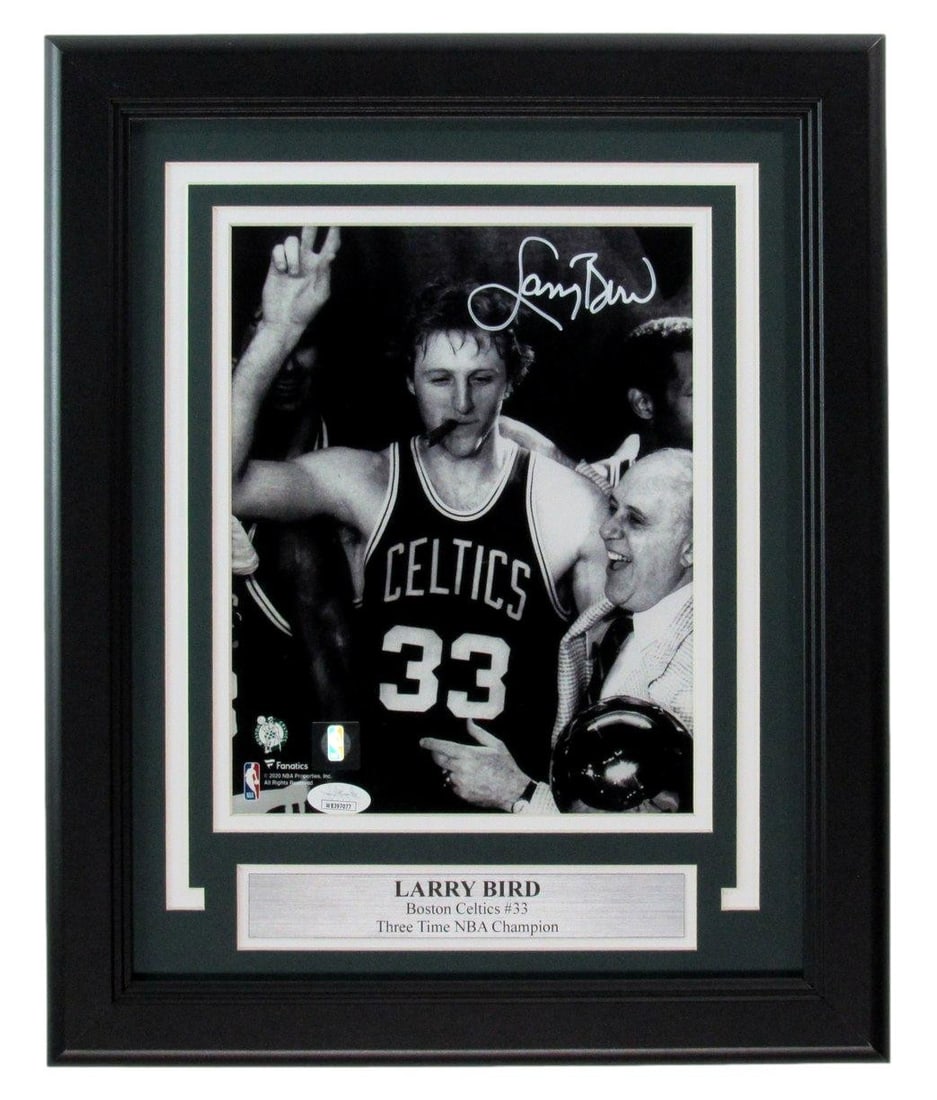 Larry Bird Signed 8x10 Photo Framed Boston Celtics JSA Authenticated: Larry Bird Signed 8x10 Photo Framed Boston Celtics JSA Authenticated Celebrate basketball history with this original, framed 8x10 photo of Larry Bird, Hall of Famer. This stunning piece features Bird'