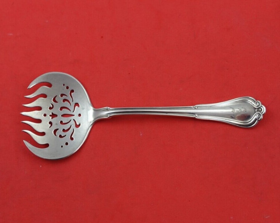 Gorham Villa Norfolk Sterling Silver Relish Fork 5 1/4 Inch Monogrammed: Gorham Villa Norfolk Sterling Silver Relish Fork 5 1/4 Inch Monogrammed This exquisite relish fork is a stunning piece from the Villa Norfolk pattern by Gorham, crafted from high-quality sterling silv