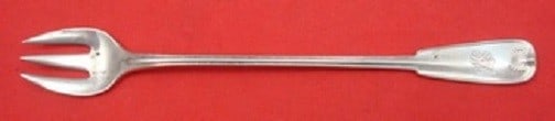 Tiffany & Co. Palm Sterling Silver Oyster Fork 6 1/8 Inch: Tiffany & Co. Palm Sterling Silver Oyster Fork 6 1/8 Inch This exquisite oyster fork is part of the Palm pattern by Tiffany & Co., crafted from fine sterling silver. Measuring 6 1/8 inches, this beaut