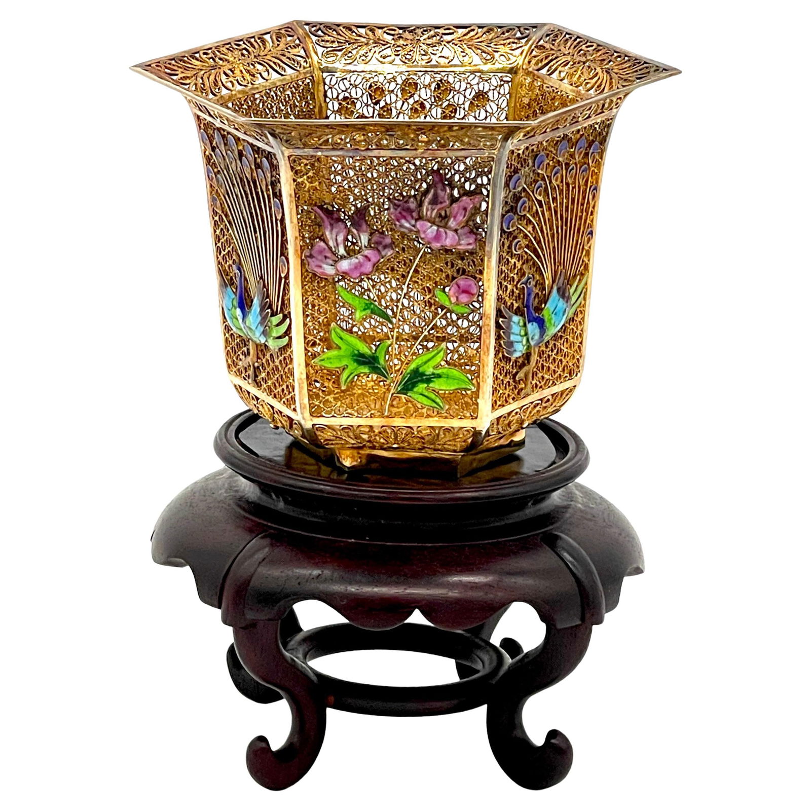 Chinese Vermeil Sterling Enameled Peacock Flower Vase with Stand: Chinese Vermeil Sterling Enameled Peacock Flower Vase with Stand This exquisite Chinese vermeil sterling silver vase and stand set showcases the artistry of 20th-century Chinese silversmithing. The va