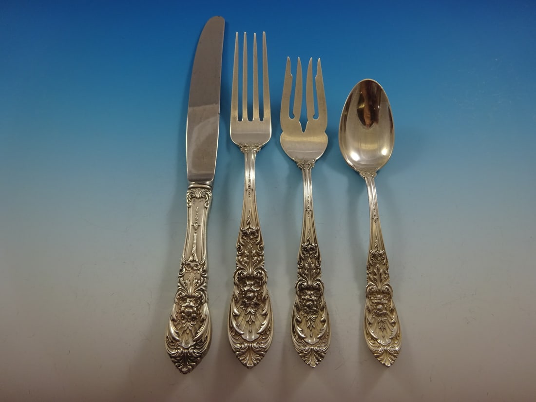 Richelieu International Silver Flatware Set 53 Pieces for 12 with Storage Chest: Richelieu International Silver Flatware Set 53 Pieces for 12 with Storage Chest Experience the elegance of the Richelieu flatware set by International Silver, a stunning collection designed in the Fre