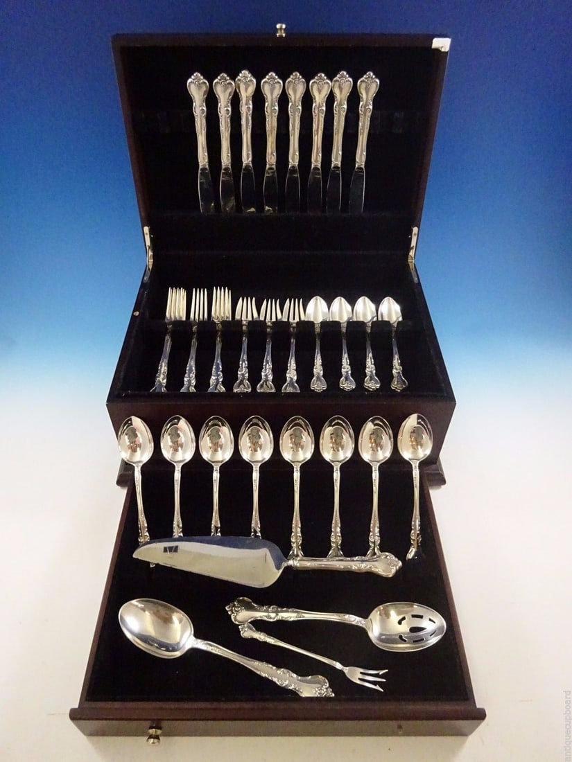 Reed & Barton Savannah Sterling Silver Flatware Set for 8 44 Pieces with Storage Chest: Reed & Barton Savannah Sterling Silver Flatware Set for 8 44 Pieces with Storage Chest Elevate your dining experience with this exquisite Savannah flatware set by Reed & Barton, crafted from high-qual