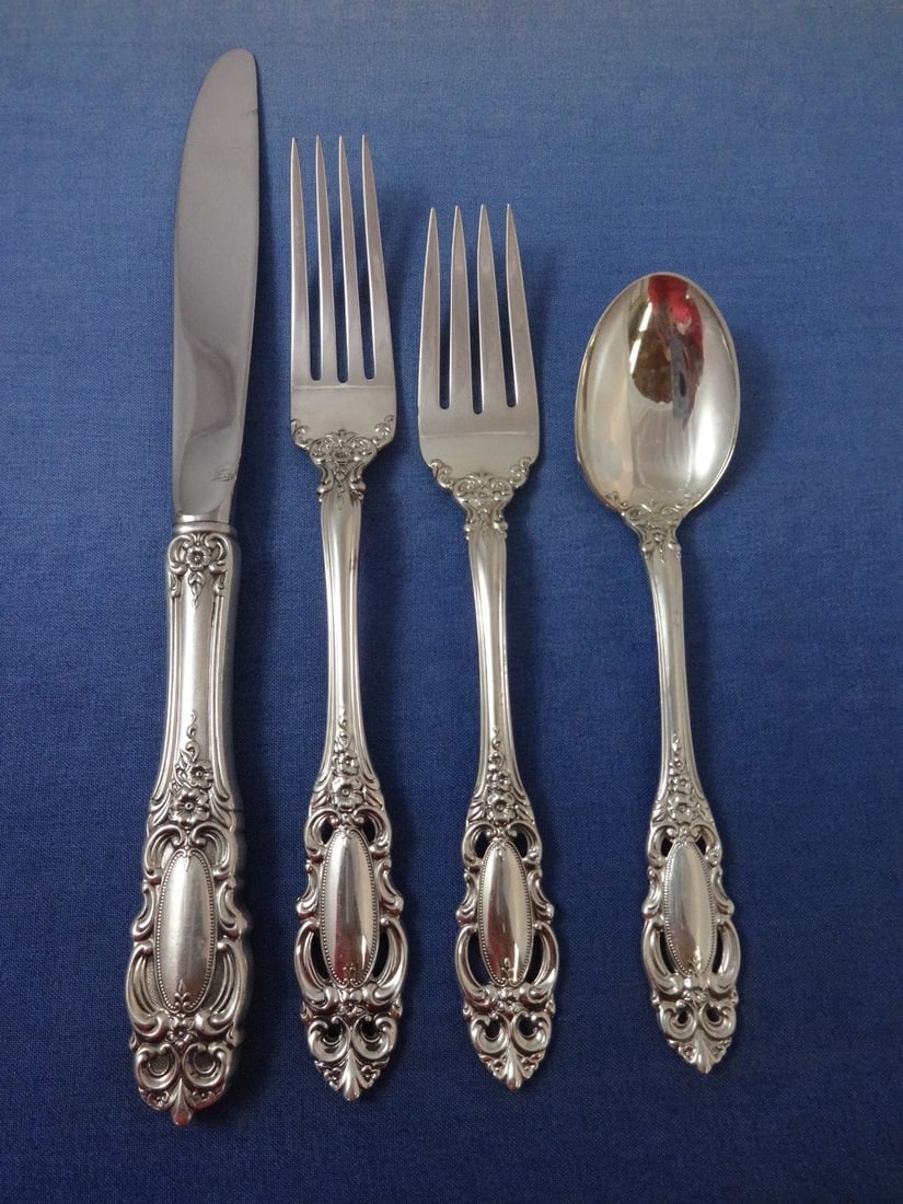 Towle Grand Duchess Sterling Silver Flatware Set 35 Pieces with Storage Chest (1 of 6)