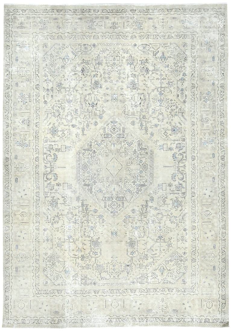 Hand-Knotted Wool Area Rug 6'5 x 9'10 Vintage Floral Pattern Western Asia: Hand-Knotted Wool Area Rug 6'5 x 9'10 Vintage Floral Pattern Western Asia This vintage hand-knotted wool oriental rug features a muted floral design with beige, cream, charcoal, and light blue tones.