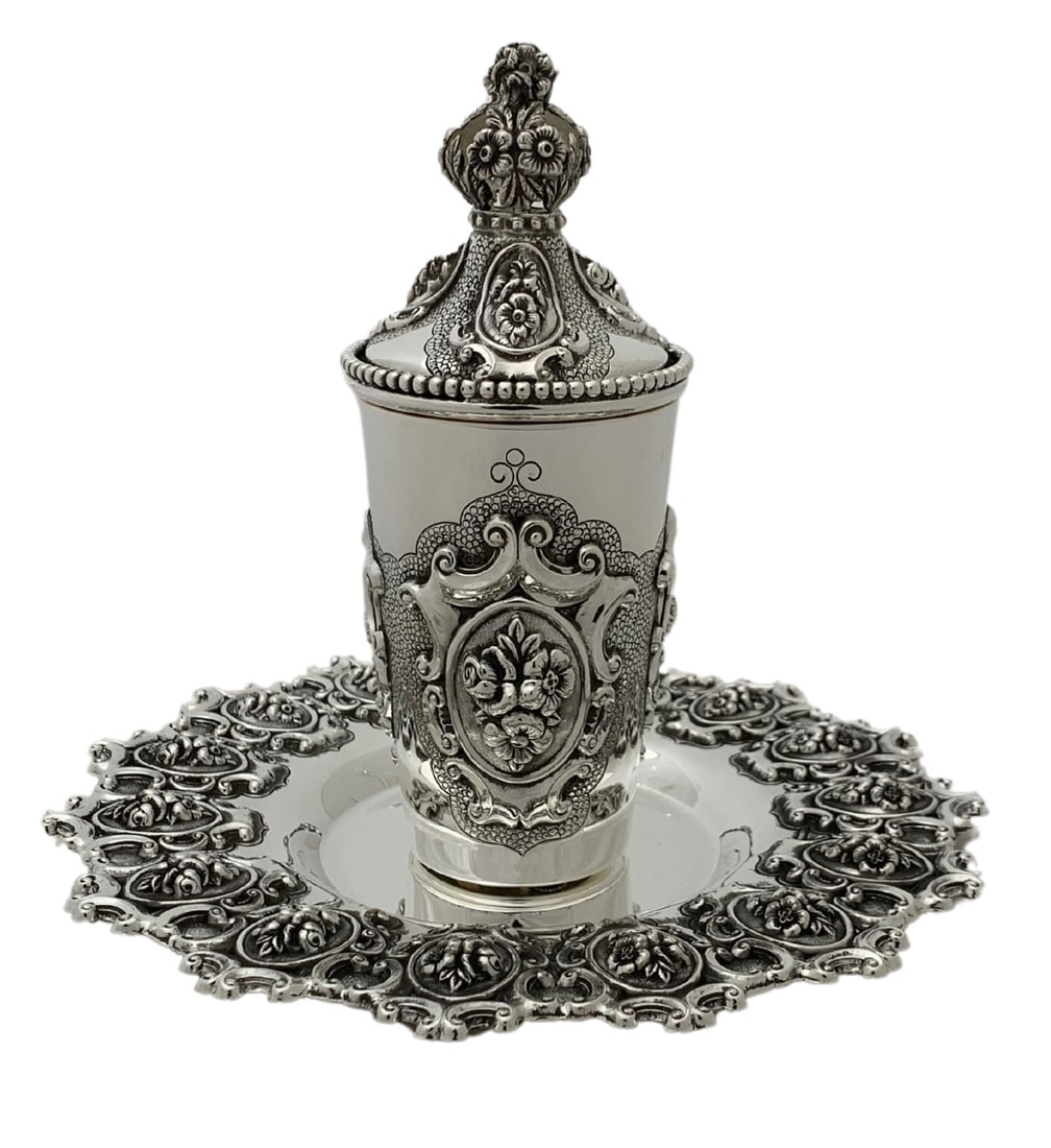 Fine Topazio Handmade 925 Sterling Silver Floral Cup Tray Cover: Fine Topazio Handmade 925 Sterling Silver Floral Cup Tray Cover This exquisite Fine Topazio 925 Sterling Silver set includes a cup, tray, and cover, all featuring intricate handmade heavy floral ornat