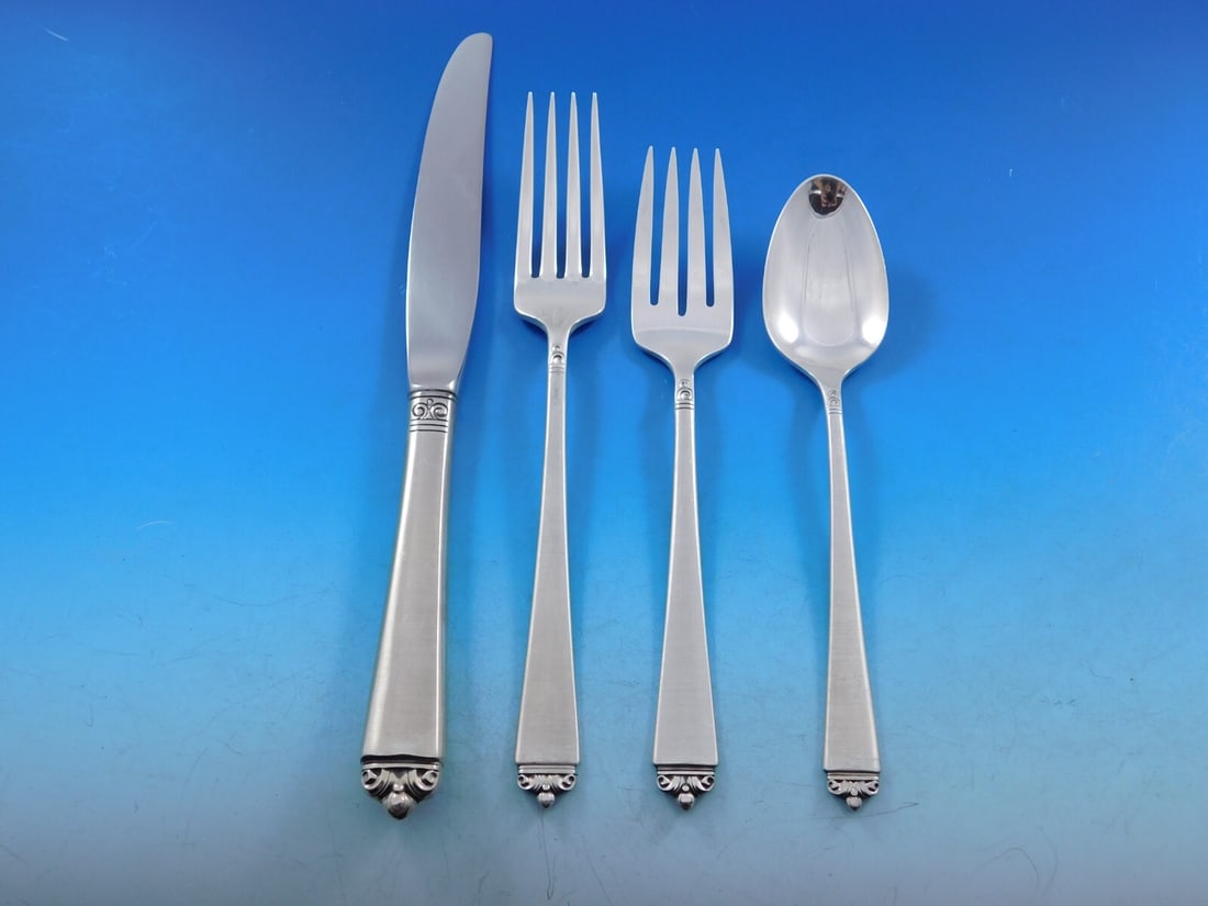 Oneida Satin Beauty Sterling Silver Flatware Set 52 Pieces for 12 with Storage Chest: Oneida Satin Beauty Sterling Silver Flatware Set 52 Pieces for 12 with Storage Chest Enhance your dining experience with the Satin Beauty by Oneida Sterling Silver Flatware Set. This exquisite 52-piec