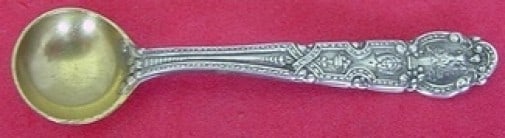 Tiffany & Co. Renaissance Sterling Silver Salt Spoon Gold Washed 2 1/4": Tiffany & Co. Renaissance Sterling Silver Salt Spoon Gold Washed 2 1/4" This exquisite salt spoon is from the renowned Renaissance pattern by Tiffany & Co., crafted in high-quality sterling silver. Wi
