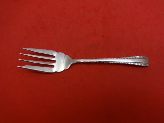 Birks Rose Bower Sterling Silver Salad Fork Vintage 5 7/8 Inches: Birks Rose Bower Sterling Silver Salad Fork Vintage 5 7/8 Inches This vintage salad fork is a beautiful piece from the renowned Birks brand, crafted in sterling silver. The fork, measuring 5 7/8" long