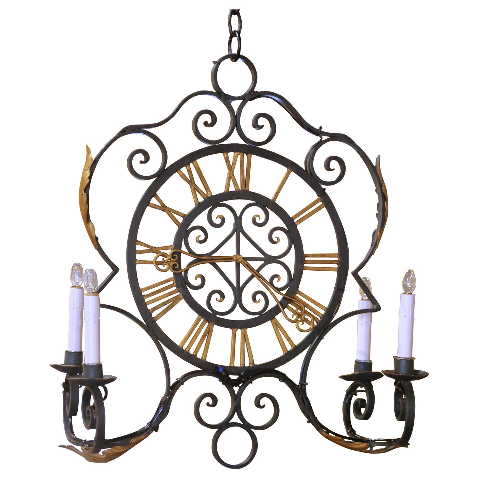 Antique French Louis XV Iron Clock Face Chandelier circa 1920: Antique French Louis XV Iron Clock Face Chandelier circa 1920 Elevate your home decor with this exquisite Early 20th Century French Chandelier, embodying the elegance of the Louis XV style. Crafted in