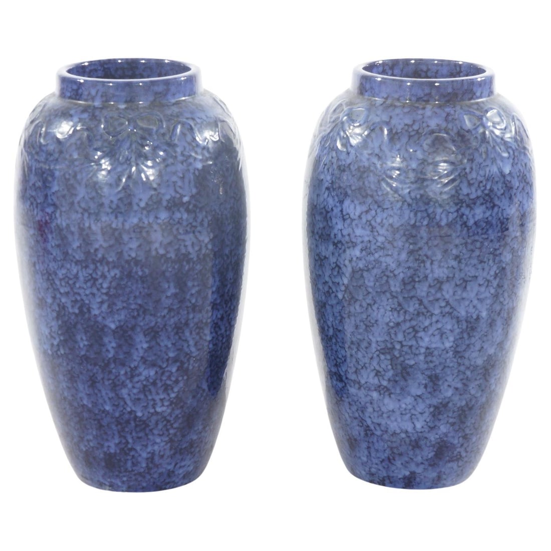 Set of 2 Antique Roseville Floral Embossed Vases Mottled Blue Glaze: Set of 2 Antique Roseville Floral Embossed Vases Mottled Blue Glaze This exquisite pair of antique Roseville Art Pottery vases showcases a beautiful floral embossed design and a mottled blue glaze, a
