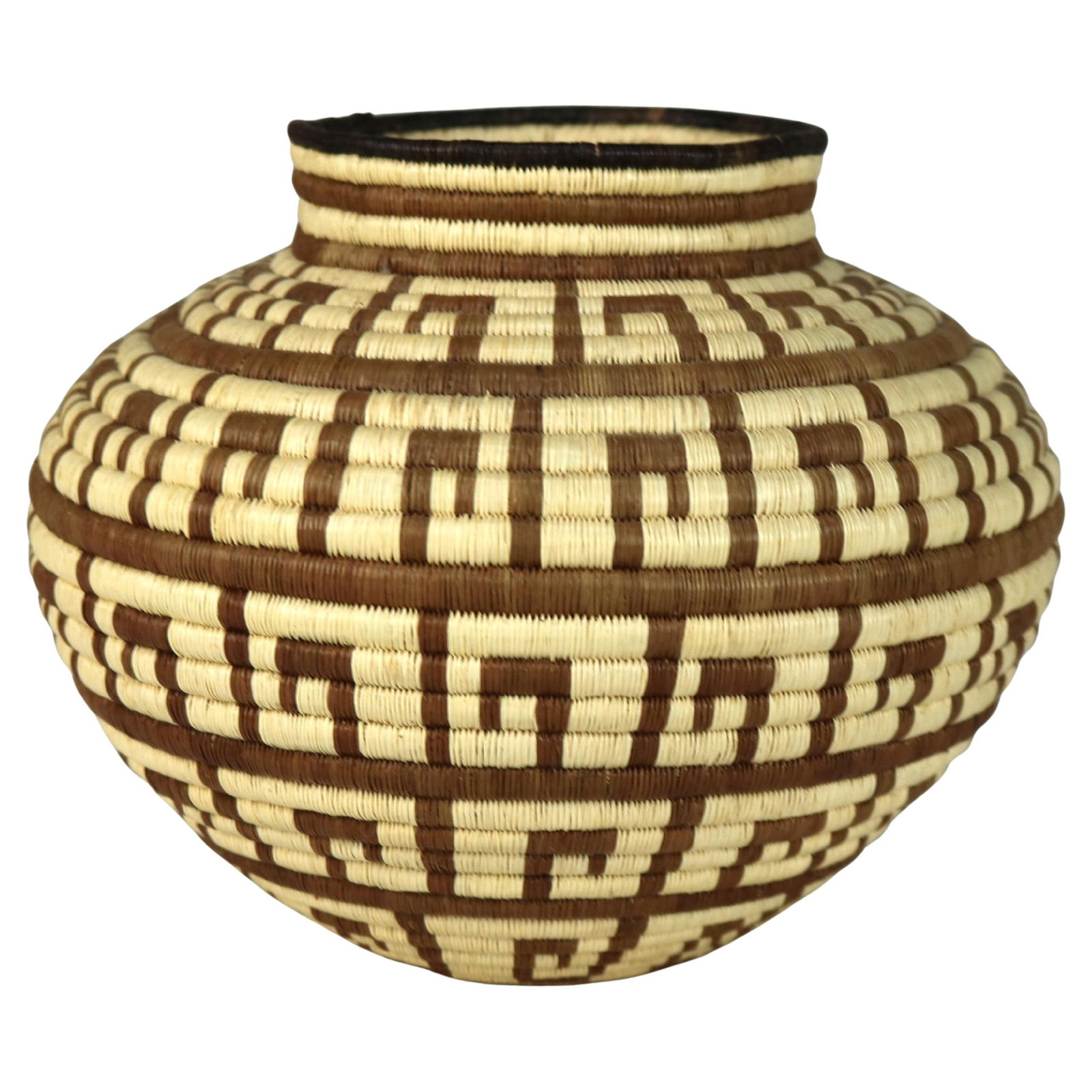 Vintage Woven Reed Basket by Wounaan Embera 20th Century (1 of 4)
