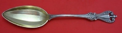 Towle Old Colonial Sterling Silver Serving Spoon Gold Washed 8.5 Inch: Towle Old Colonial Sterling Silver Serving Spoon Gold Washed 8.5 Inch This exquisite serving spoon from Towle features the classic Old Colonial pattern, showcasing the timeless elegance of sterling si