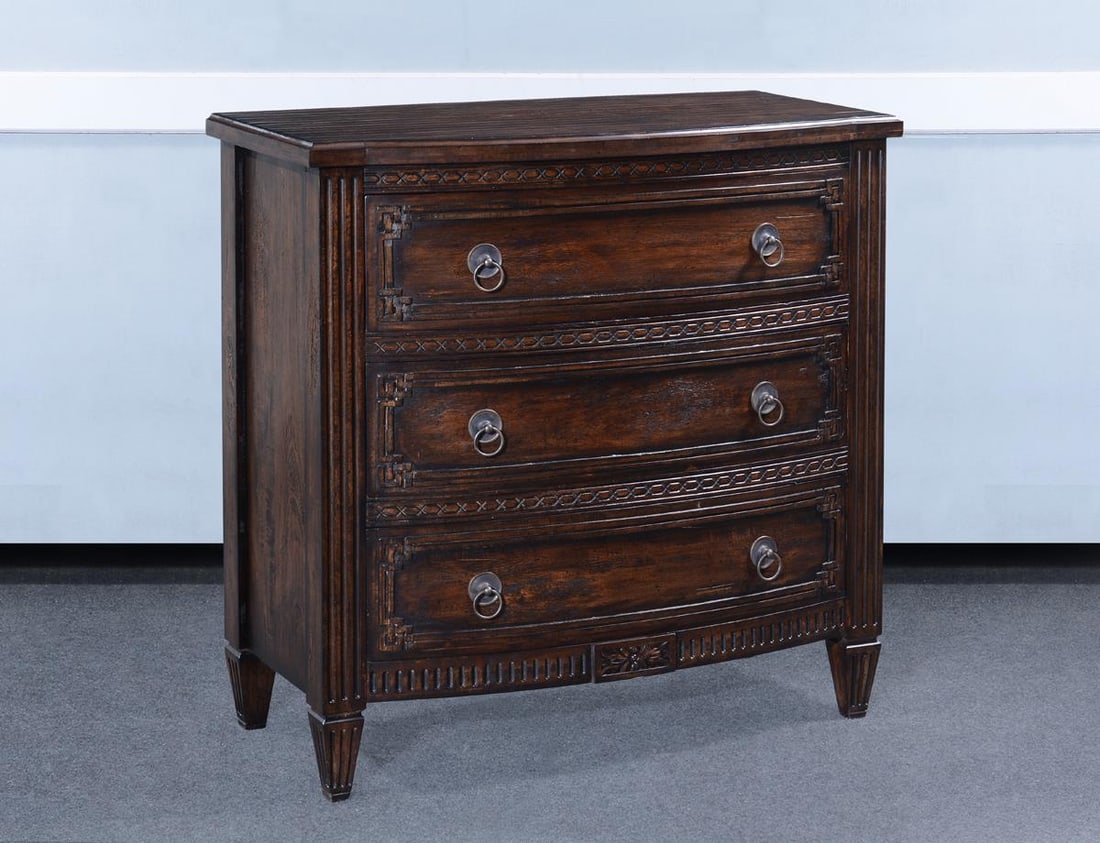 Plazzio Chest of Drawers Dark Rustic Pecan with Reeded Legs: Plazzio Chest of Drawers Dark Rustic Pecan with Reeded Legs The Plazzio Dark Rustic Pecan Chest is a stylish and functional addition to any space. This chest features a striking Blue Dark Rustic Pecan