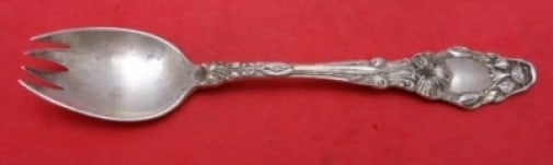 Gorham Virginiana Sterling Silver Ramekin Fork 4 3/4 inch: Gorham Virginiana Sterling Silver Ramekin Fork 4 3/4 inch This exquisite ramekin fork from the Virginiana pattern by Gorham is crafted from high-quality sterling silver. With a length of 4 3/4 inches,