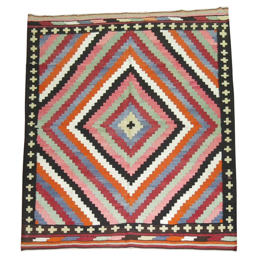 Mid-20th Century Bold Geometric Turkish Kilim Wool Hand-Knotted 89 x 106: Mid-20th Century Bold Geometric Turkish Kilim Wool Hand-Knotted 89 x 106 This striking Turkish Kilim features a bold geometric design, ideal for adding a vibrant touch to your living space. Hand-knott