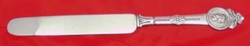 Sterling Silver Dinner Knife 8 3/8 Inch Medallion Pattern King's Head: Sterling Silver Dinner Knife 8 3/8 Inch Medallion Pattern King's Head This Gorham Medallion dinner knife features a sterling silver flat handle and measures 8 3/8 inches in length. The knife showcases